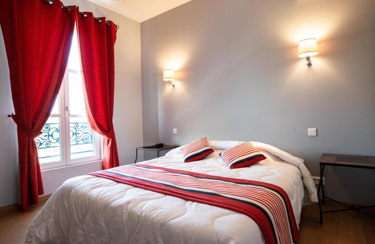 Logis Hotel De La Tour Libourne Exterior foto