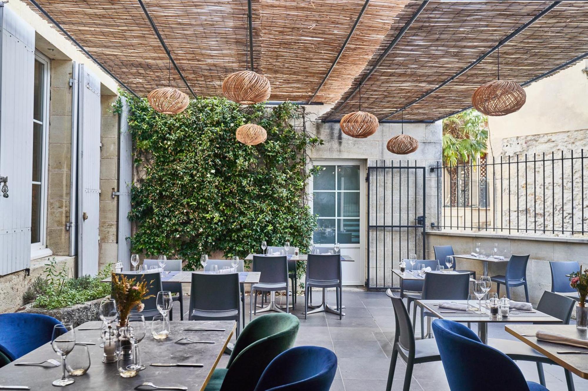 Logis Hotel De La Tour Libourne Exterior foto